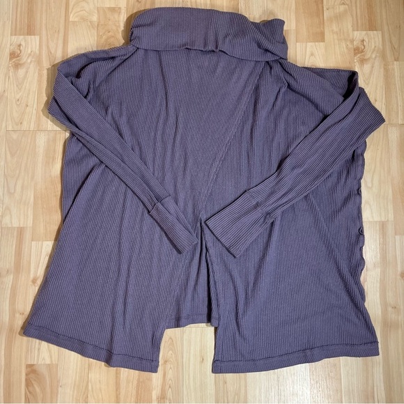 Free People Womens Oversized “Rosa” ribbed split back sweater Cowl Neck Size XS - Picture 4 of 9